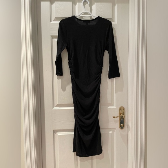 Woman’s long sleeve slouchy dress - Picture 2 of 3